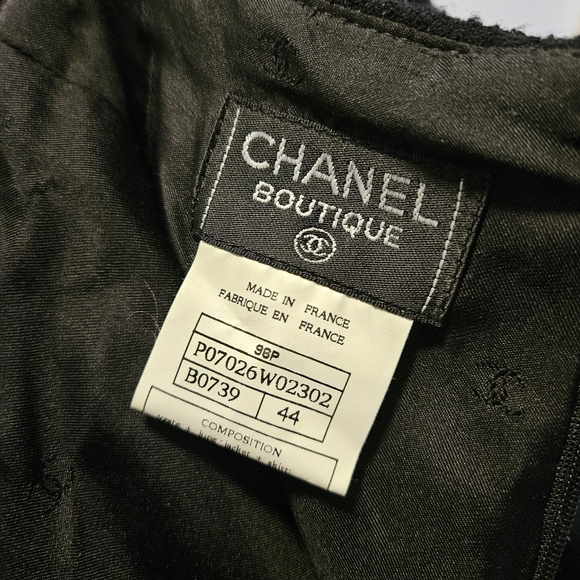 Authentic Vintage Chanel Skirt Black 90s size 44 - Picture 9 of 10